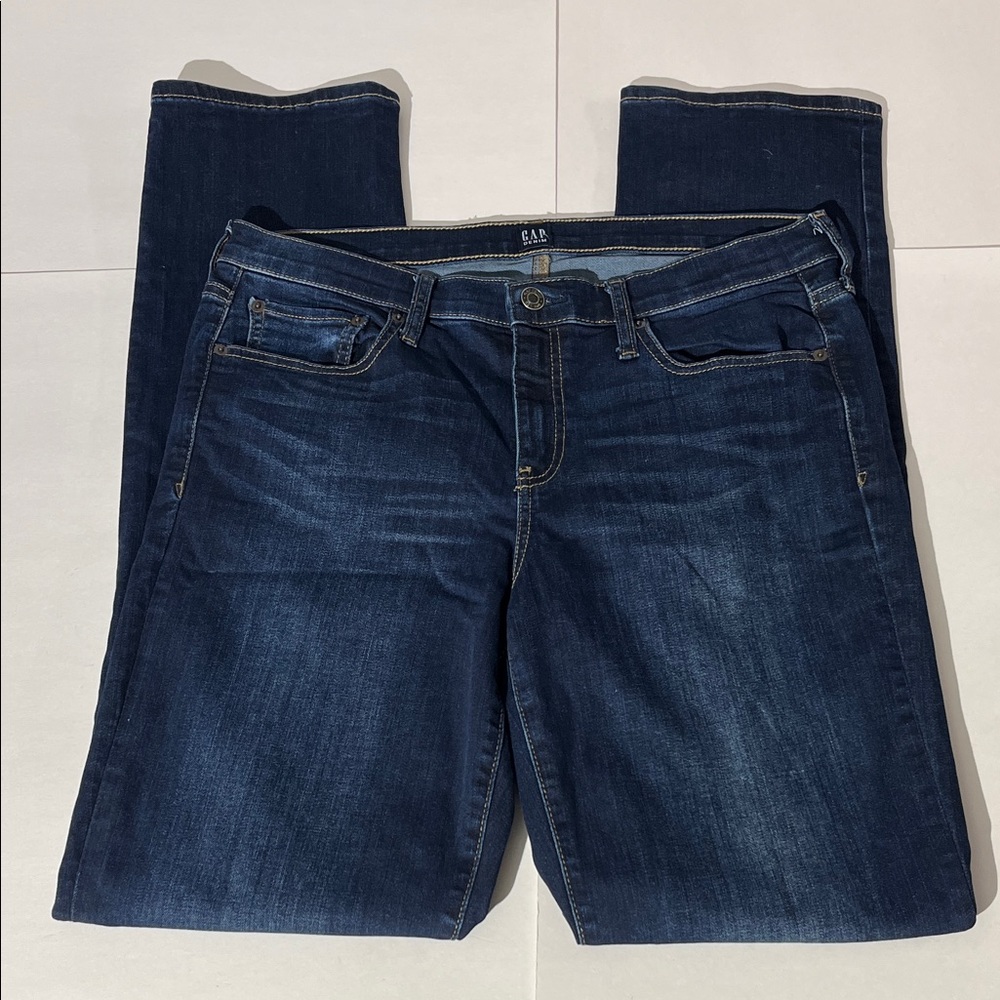 GAP Denim Classic Straight Denim Jeans sz 31 TALL Dark Wash Casual Long Inseam